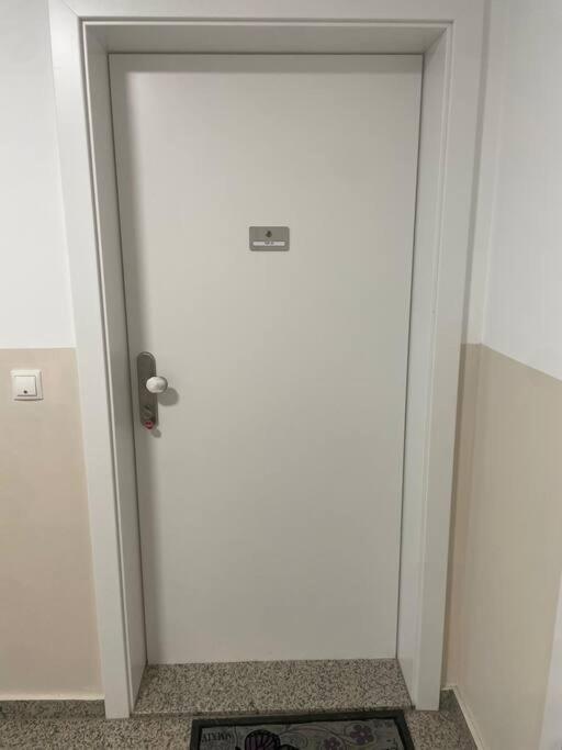 New Central Apartments Westbahnhof فيينا المظهر الخارجي الصورة