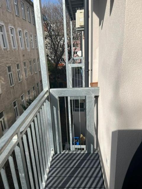 New Central Apartments Westbahnhof فيينا المظهر الخارجي الصورة