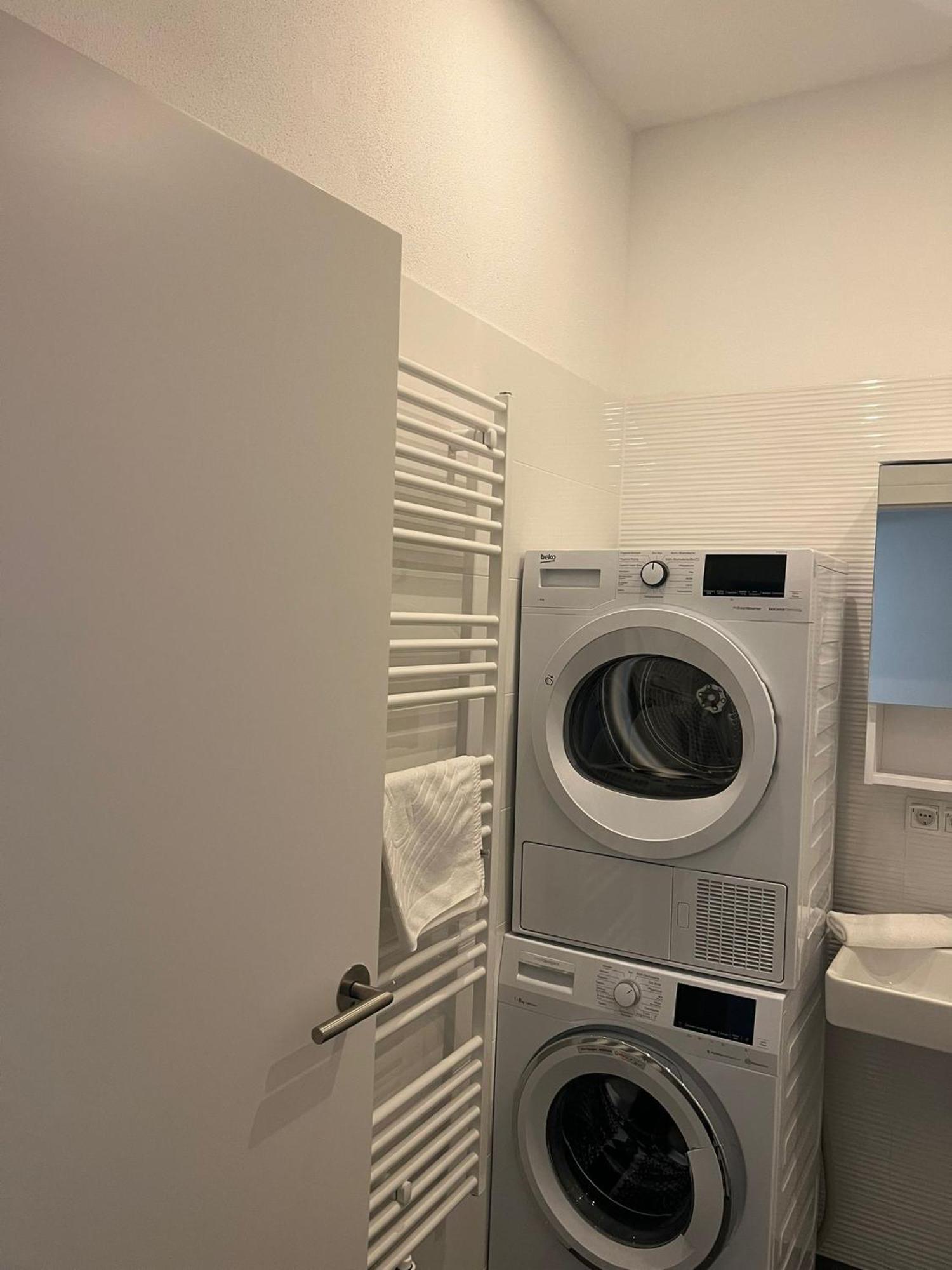 New Central Apartments Westbahnhof فيينا المظهر الخارجي الصورة